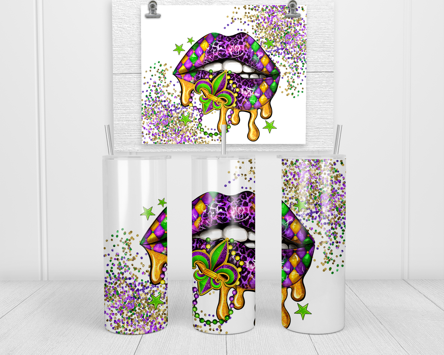 Show off your festive flair with this 20 oz Mardi Gras tumbler, featuring a striking image of drip lips in vibrant Mardi Gras colors. Perfect for keeping your drinks at the ideal temperature, it's a bold and stylish celebration of the carnival spirit
